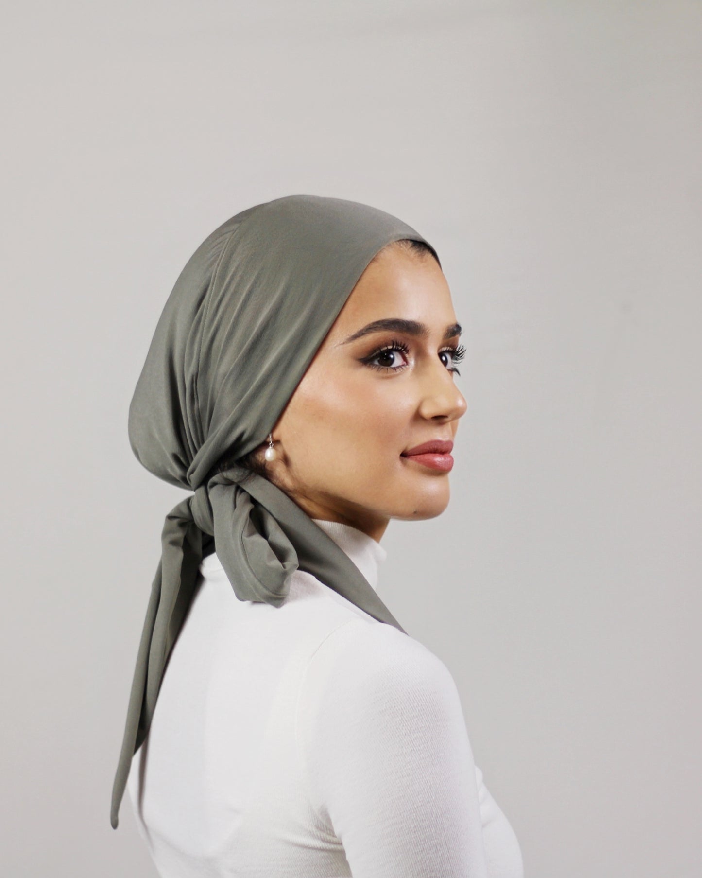 Knot Turban – Essential Dark Sage